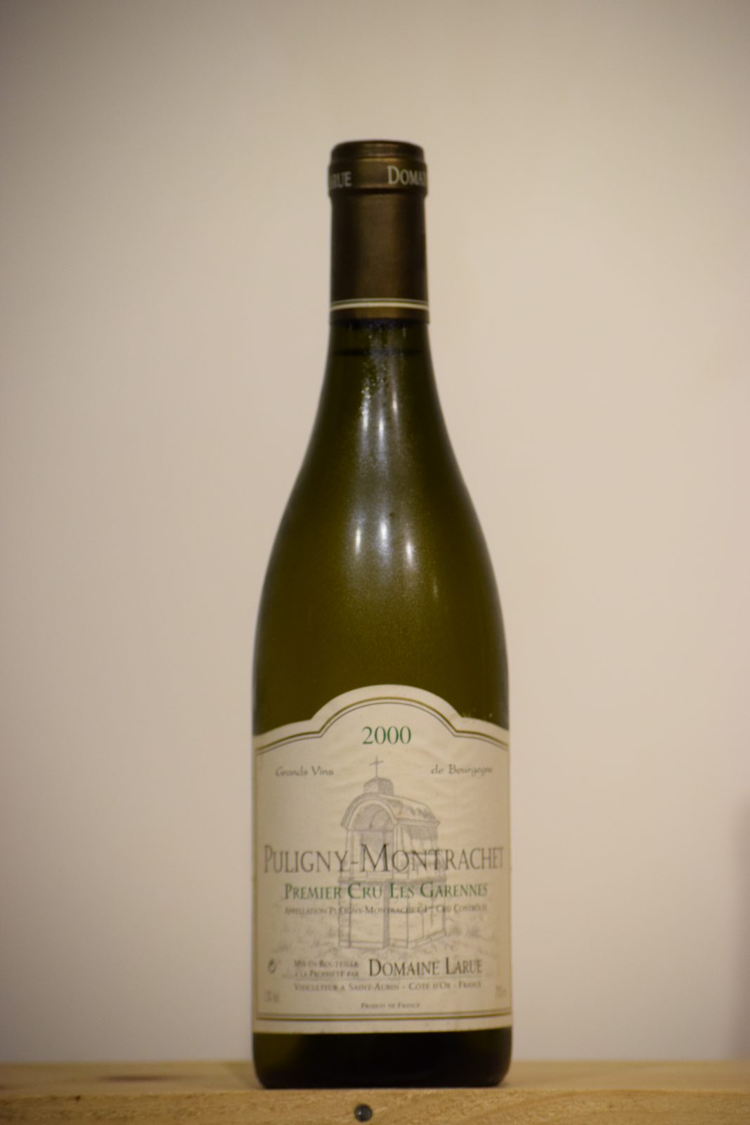 Larue Puligny-Montrachet Les Garennes 2000